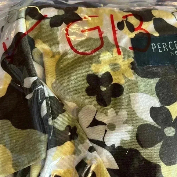 Perceptions New York size 8 (G13)brown yellow and white puffy short sleeve top - Picture 7 of 7